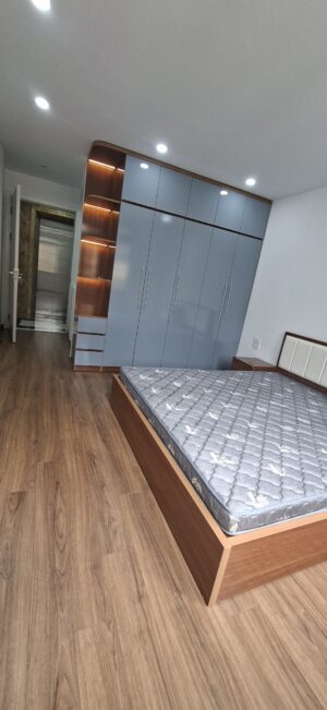 ( Quận Hoàng Mai) Cần Bán Gấp Nhà Đất Hà Nội 6 Tầng Có Thang Máy